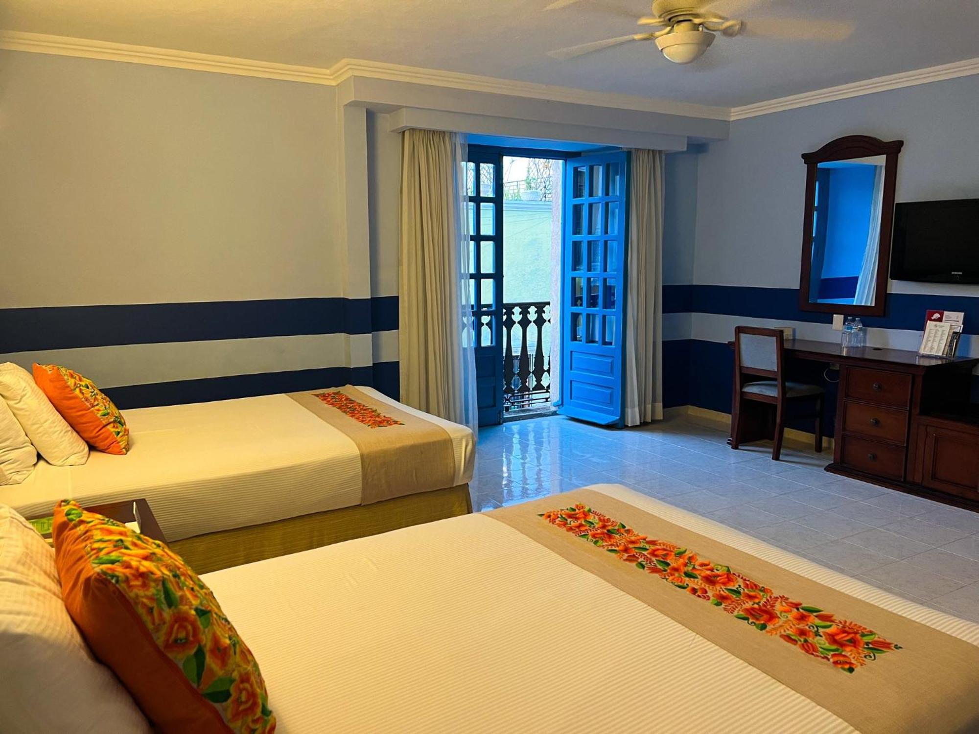 Hotel Plaza Colonial Campeche Exterior foto