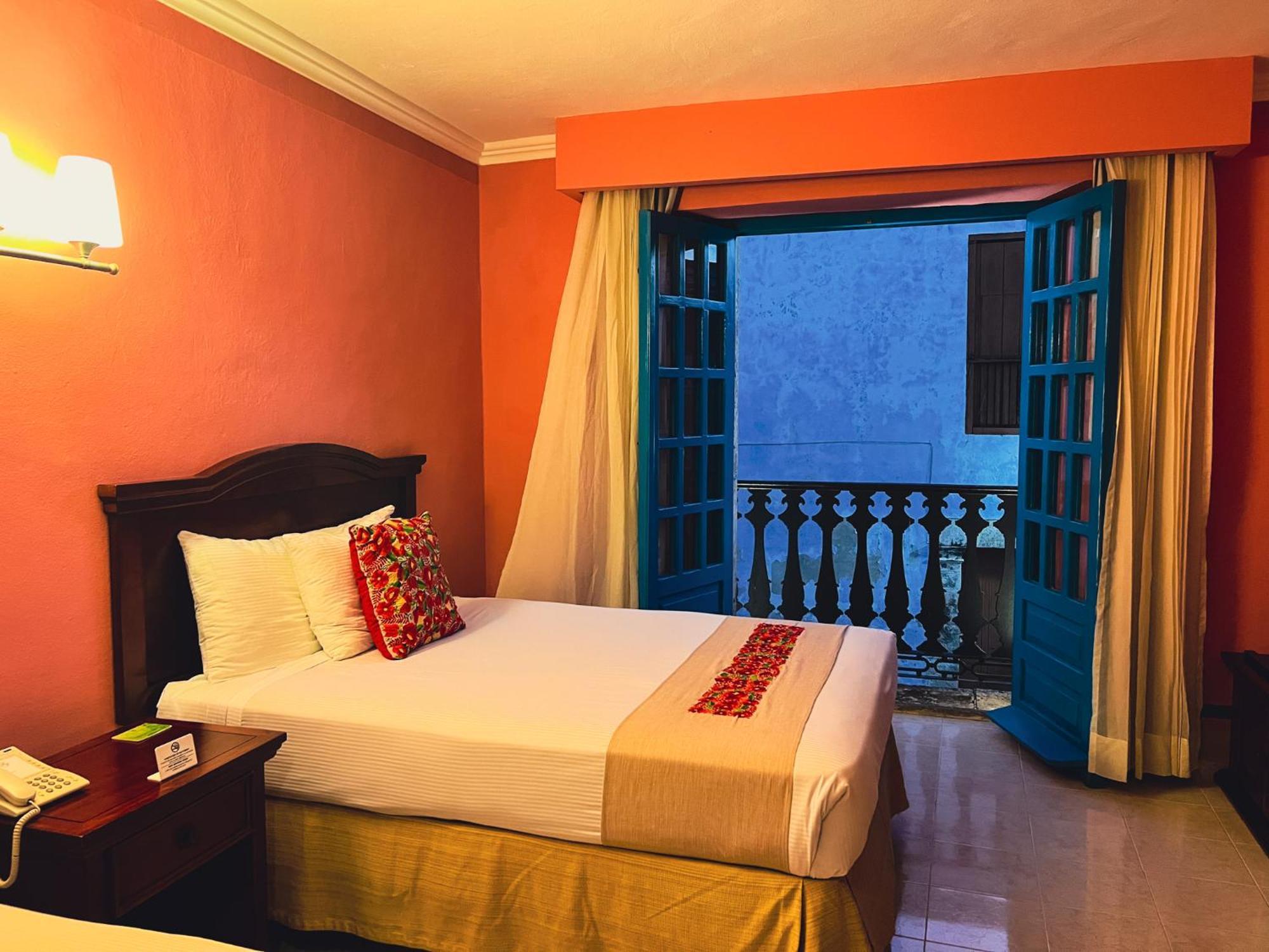 Hotel Plaza Colonial Campeche Exterior foto