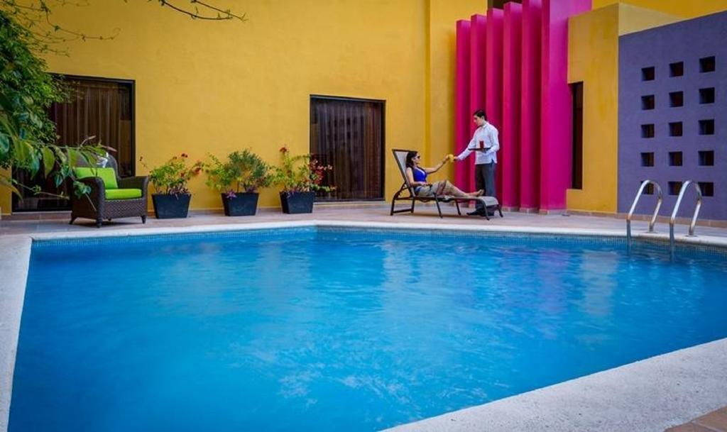 Hotel Plaza Colonial Campeche Exterior foto